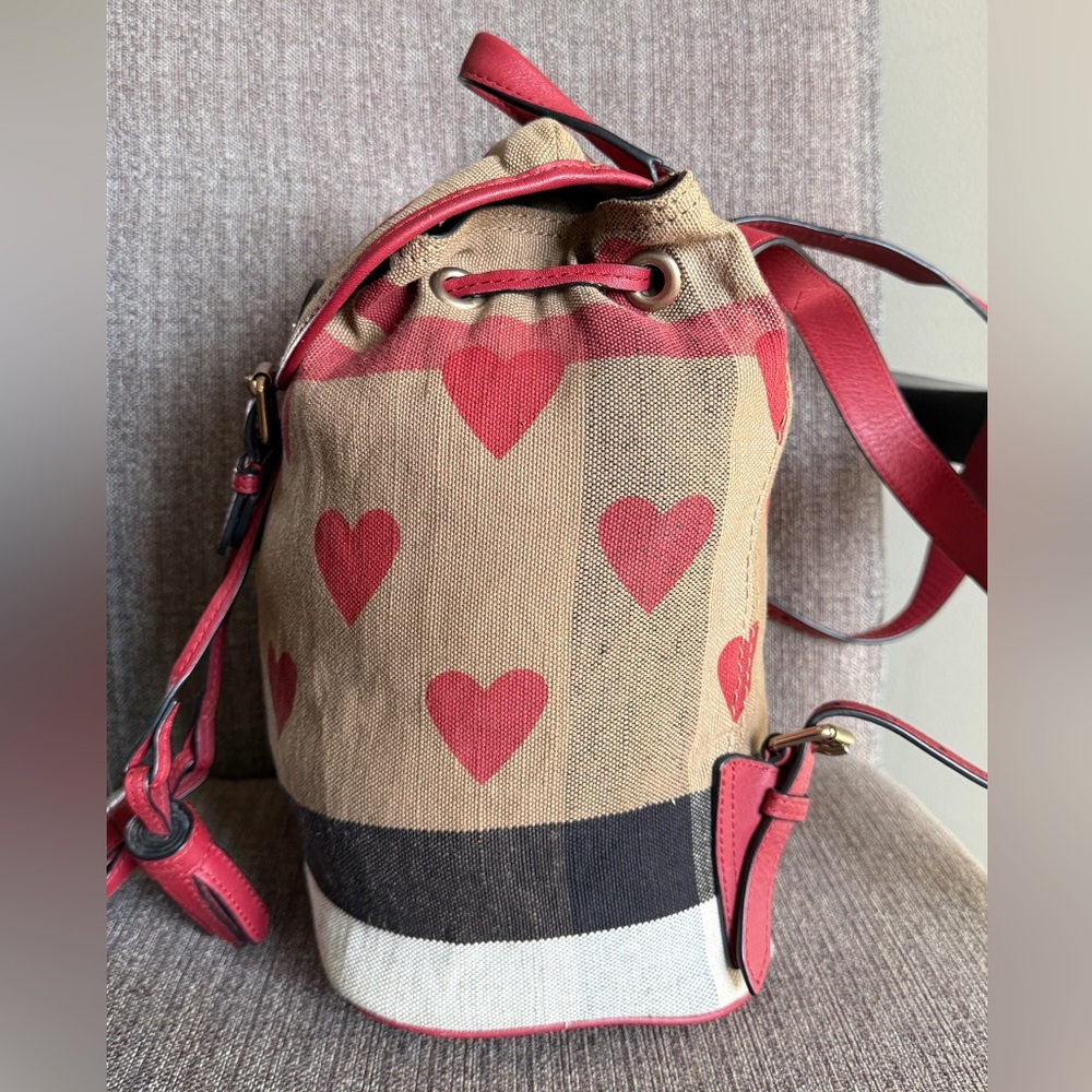 Burberry Beige Canvas Backpack with Red Heart Print and Red Leather Trim - Picture 5 of 16